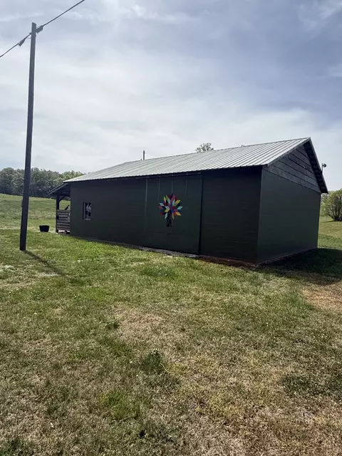4921 Webbs Camp Rd, Walling, TN 38587 photo 4