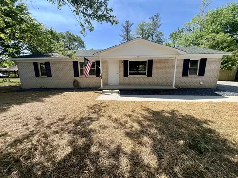 2229 Cherry Dr, Pulaski, TN 38478