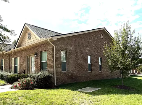 400 Buchanan Ct, Columbia, TN 38401