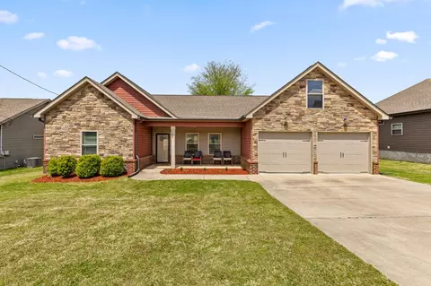 144 Franklin Cir, Fort Oglethorpe, GA 30742