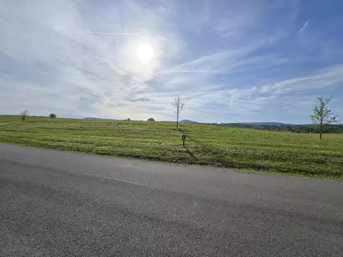 96 Farmview Way Dr, Dunlap, TN 37327