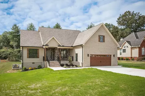 Exterior - 146 Simons Blvd, Morrison, TN 37357 photo 2 of 6