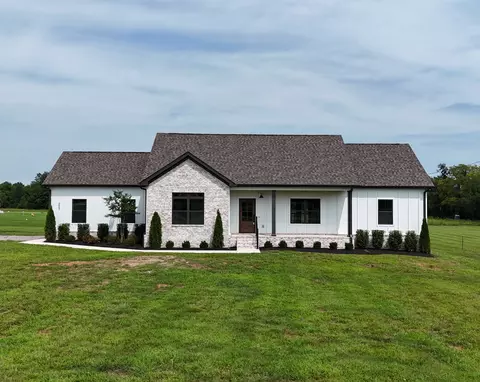 3057 Nashville Hwy, Lewisburg, TN 37091