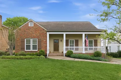 6006 Foxborough Sq E, Brentwood, TN 37027