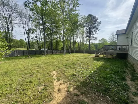 Exterior - 120 Pine Thicket Rd, Mcewen, TN 37101 photo 6 of 8