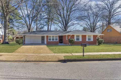 2838 Birchfield Dr, Memphis, TN 38127
