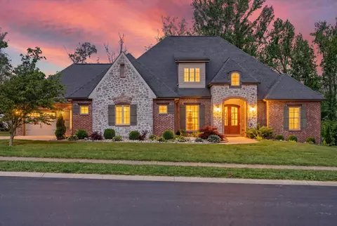 168 Copperstone Dr, Clarksville, TN 37043