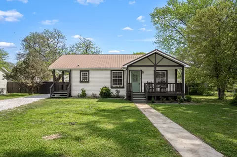 133 Ham St, Tullahoma, TN 37388