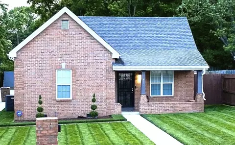 2101 26th Ave N, Nashville, TN 37208