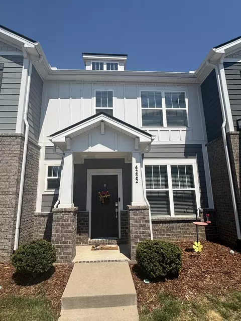4222 Gandalf Ln, Murfreesboro, TN 37128