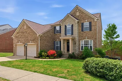 3033 Brookview Forest Dr, Nashville, TN 37211
