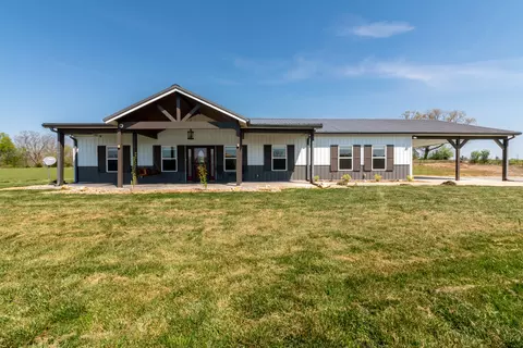 202 Rocky Dr, Dickson, TN 37055