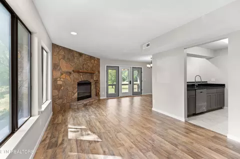 4164 Old Webb Creek Rd UNIT 6, Gatlinburg, TN 37738