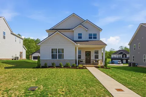 1207 Ross Farms Blvd, Clarksville, TN 37043