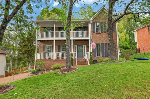 4321 Oakcrest Ln, Hermitage, TN 37076