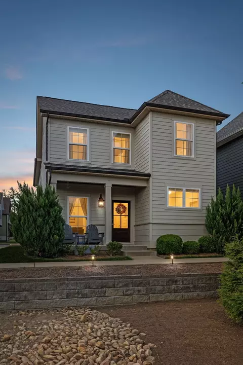 7398 Old Harding Pike, Nashville, TN 37221
