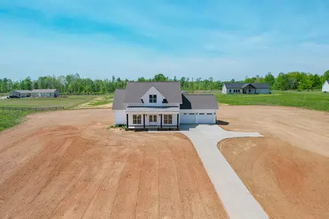 Exterior - 161 Bear Ln, Loretto, TN 38469 photo 12 of 14