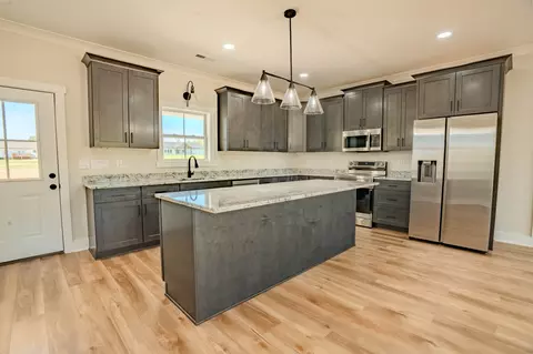 Kitchen - 161 Bear Ln, Loretto, TN 38469 photo 1 of 5