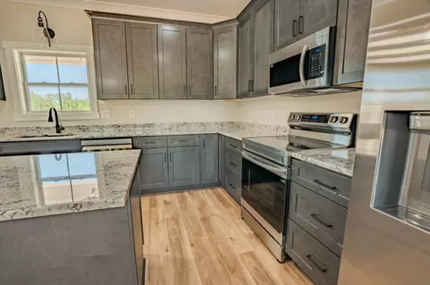 Kitchen - 161 Bear Ln, Loretto, TN 38469 photo 5 of 5