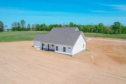 Exterior - 161 Bear Ln, Loretto, TN 38469 photo 14 of 14