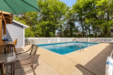 1430 Haynes Dr, Murfreesboro, TN 37129
