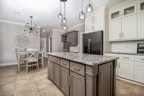 Kitchen - 159 Moses Dr, Jackson, TN 38305 photo 2 of 3