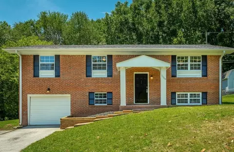 7156 Crestfield Cir, Hixson, TN 37343