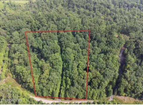 228 Crystal Springs Rd, Rockwood, TN 37854