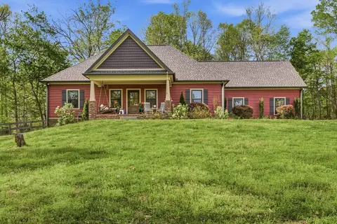 Exterior - 596 Eno Rd, Dickson, TN 37055 photo 13 of 21