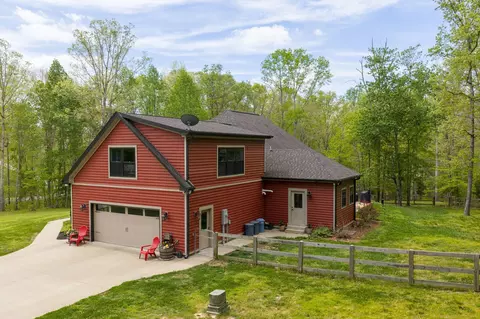 Exterior - 596 Eno Rd, Dickson, TN 37055 photo 19 of 21