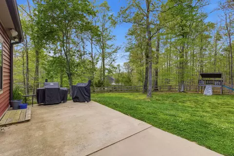 Exterior - 596 Eno Rd, Dickson, TN 37055 photo 12 of 21
