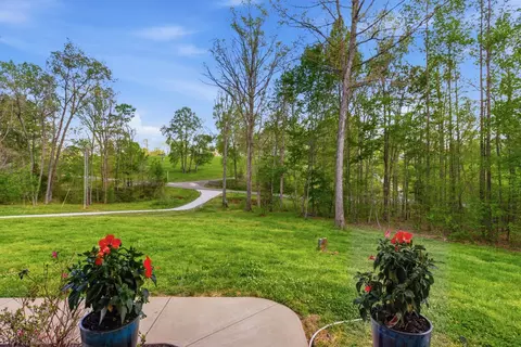 Exterior - 596 Eno Rd, Dickson, TN 37055 photo 3 of 21