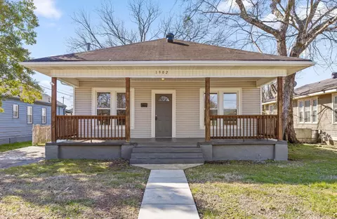 1902 E 12th St, Chattanooga, TN 37404