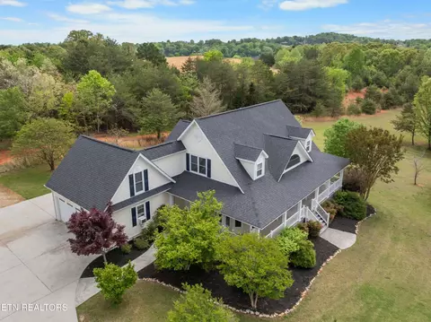 6625 Riverview Golf Dr, Loudon, TN 37774