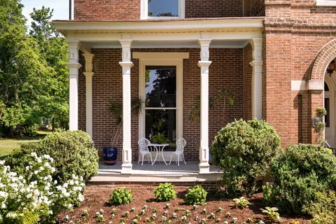 Exterior - 425 E Main St, Murfreesboro, TN 37130 photo 3 of 19
