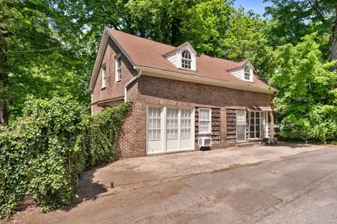 Exterior - 425 E Main St, Murfreesboro, TN 37130 photo 18 of 19
