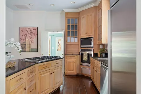 Kitchen - 425 E Main St, Murfreesboro, TN 37130 photo 3 of 3