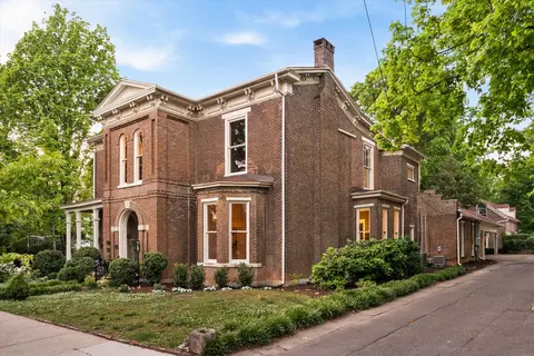 Exterior - 425 E Main St, Murfreesboro, TN 37130 photo 16 of 19