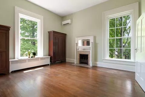 Bedroom - 425 E Main St, Murfreesboro, TN 37130 photo 1 of 4