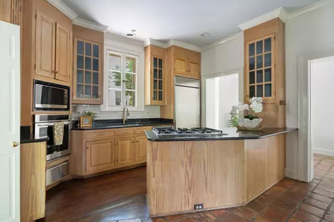 Kitchen - 425 E Main St, Murfreesboro, TN 37130 photo 1 of 3