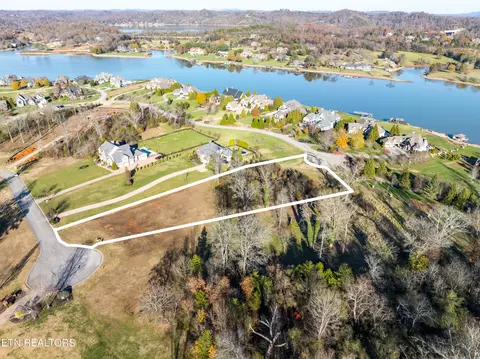 3637 Lashbrooke Way, Louisville, TN 37777
