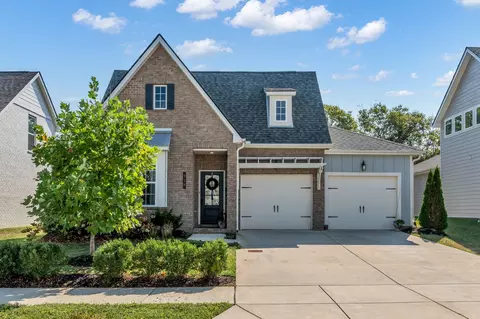 918 Plowson Rd, Mount Juliet, TN 37122
