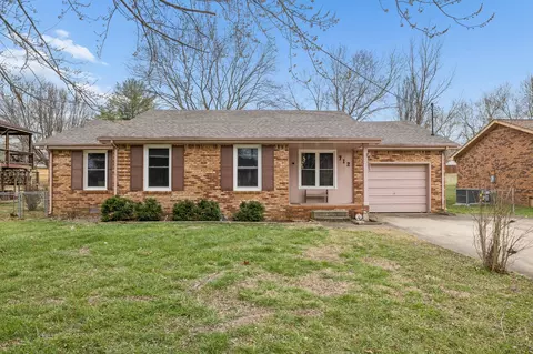 712 Cayce Dr, Clarksville, TN 37042
