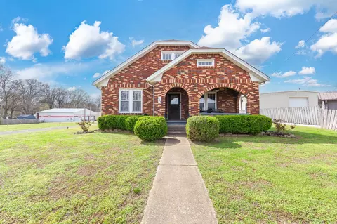 105 S Trenton St, Rutherford, TN 38369