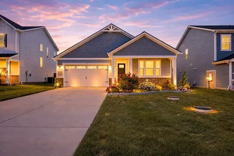 1428 Ovaldale Dr, Murfreesboro, TN 37128