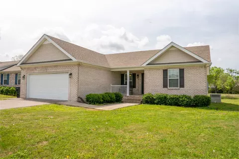 2008 Eisley Ln, Columbia, TN 38401