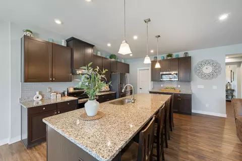 910 Caywood Rd, Smyrna, TN 37167