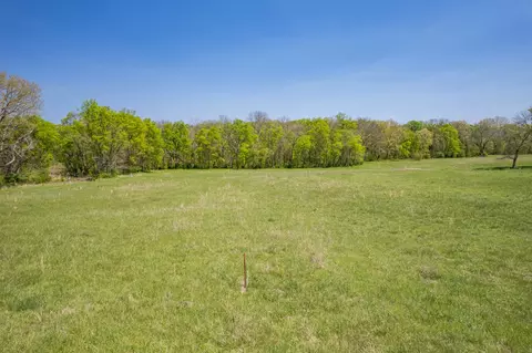 4 Old Zion Rd, Columbia, TN 38401