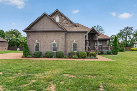 450 Cobblestone Way, Mount Juliet, TN 37122