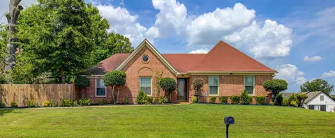 4419 Berkley Woods Dr, Memphis, TN 38125